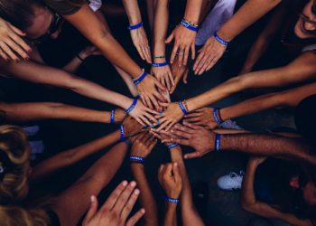 Tres características de organizaciones sin fines de lucro y voluntarias según Peter Frumkin